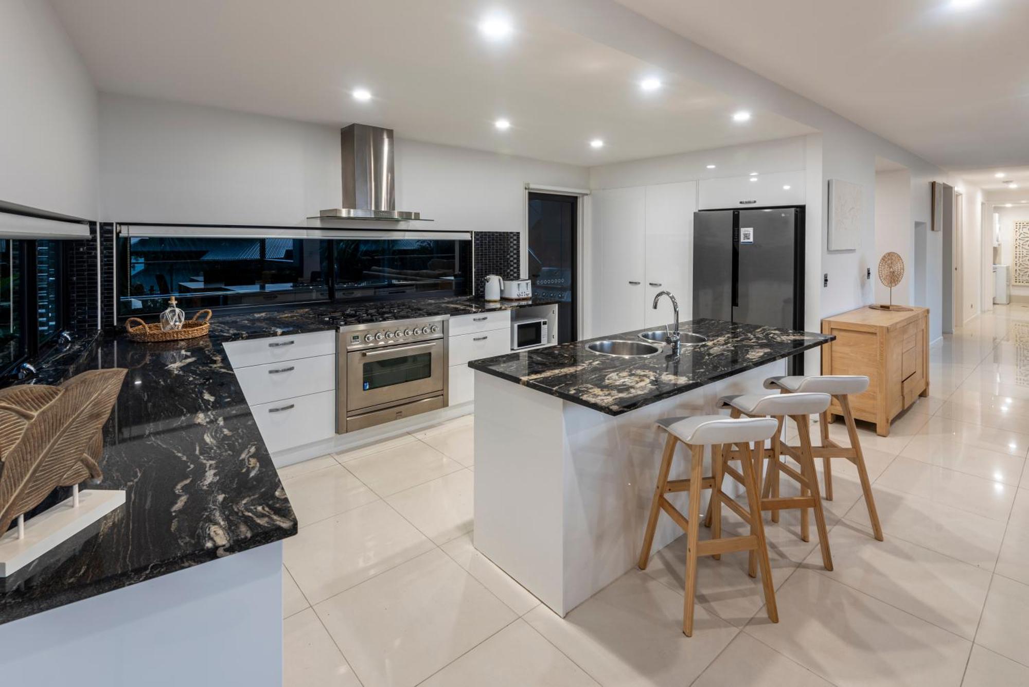 Pinnacle Apartments On Hamilton Island By Hiha Eksteriør billede